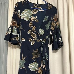 Lulus lulu’s navy blue floral midi dress ruffle bell sleeves wrap small
